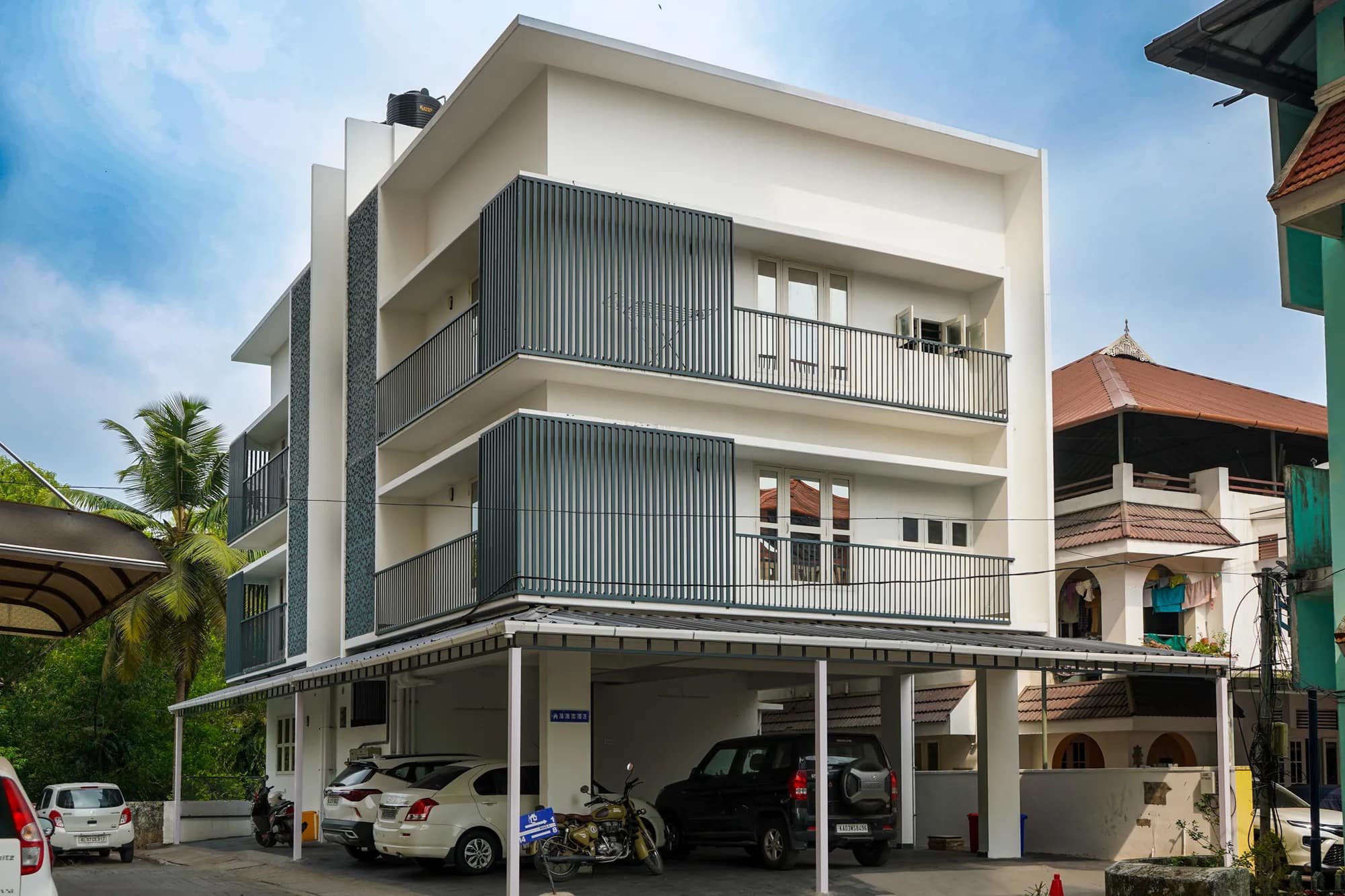 RATHEESH APARTMENTS — KAKKANAD — Kakkanad · Ernakulam
